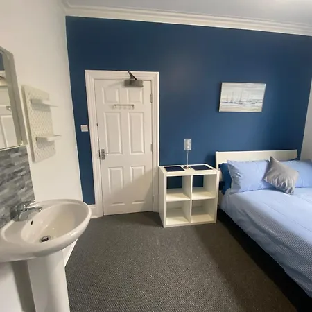 Sandy's Contractor Rooms, Harrison Street بارو في فرنيس