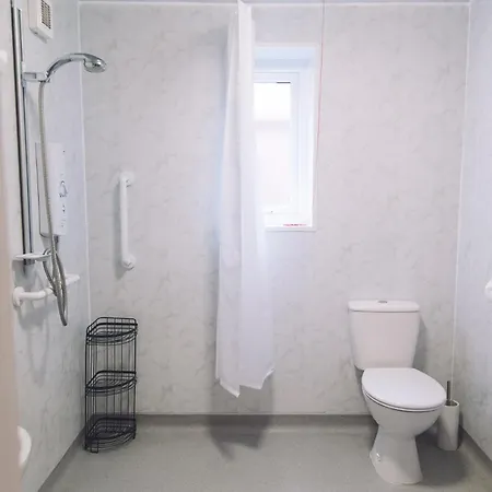 بيت ضيافة Sandy's Contractor Rooms, Harrison Street بارو في فرنيس